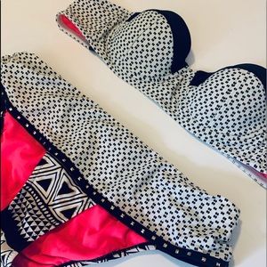 Jessica Simpson two piece bikini set